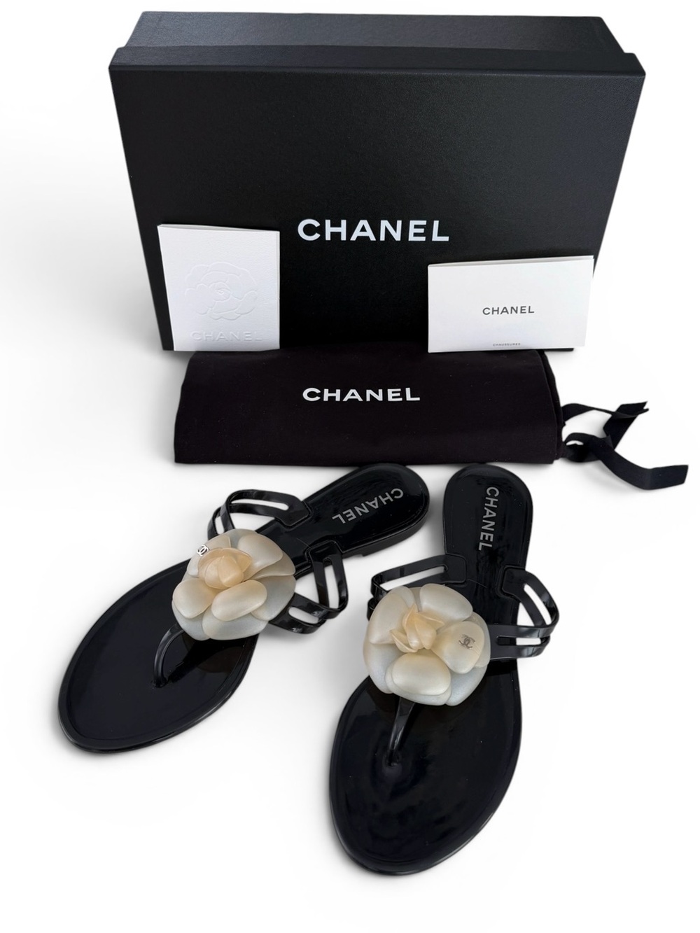 CHANEL Pearl Camellia Thong Sandals / Size EU 38 / Full Set
